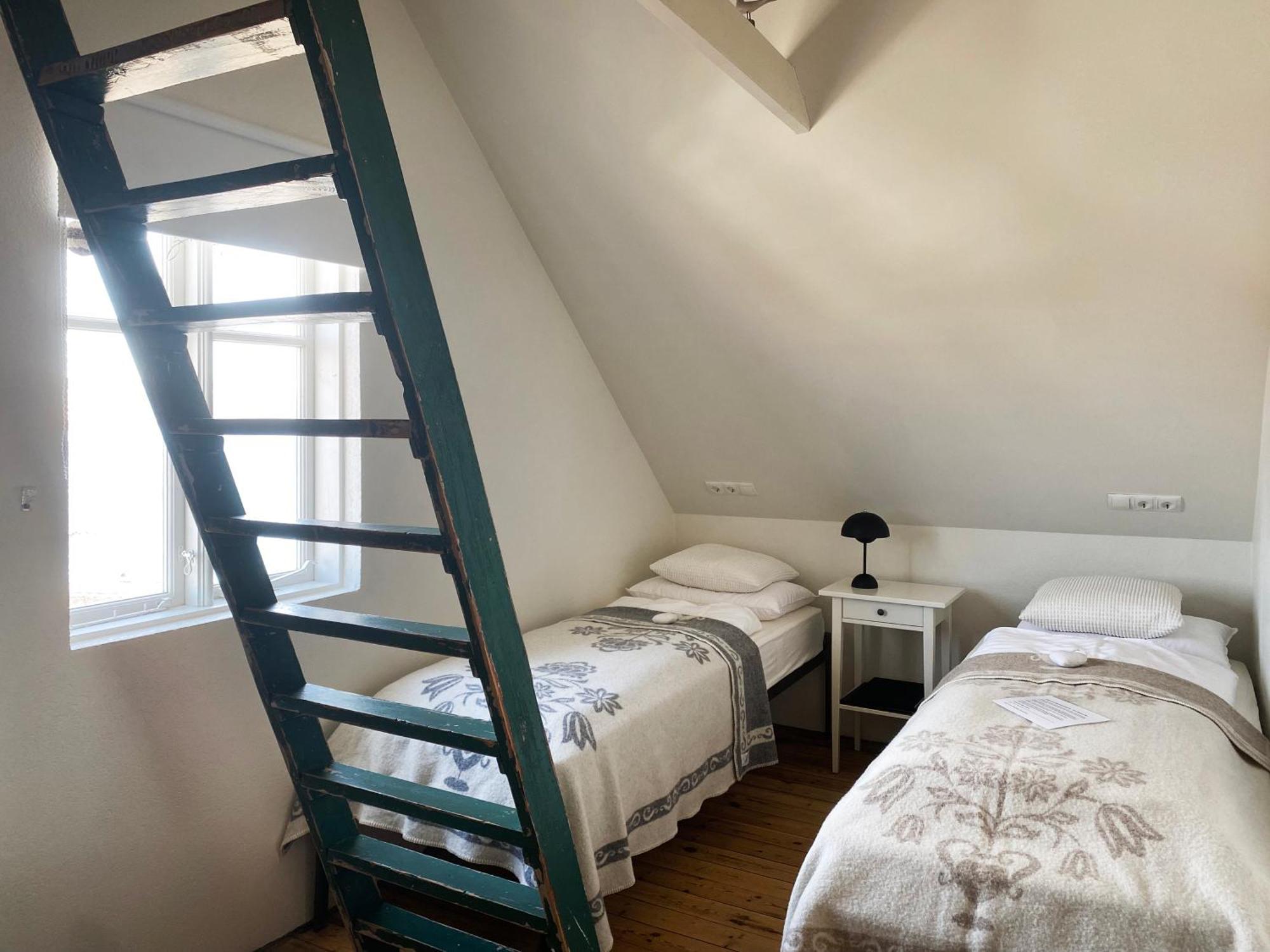 Melar Guesthouse Kópasker Exteriör bild