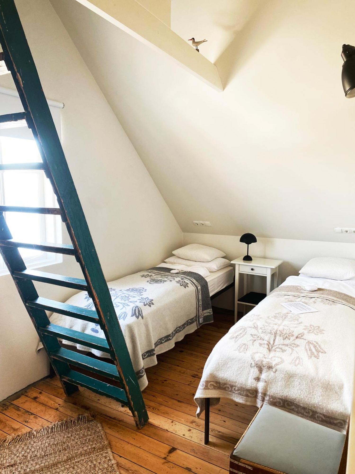Melar Guesthouse Kópasker Exteriör bild